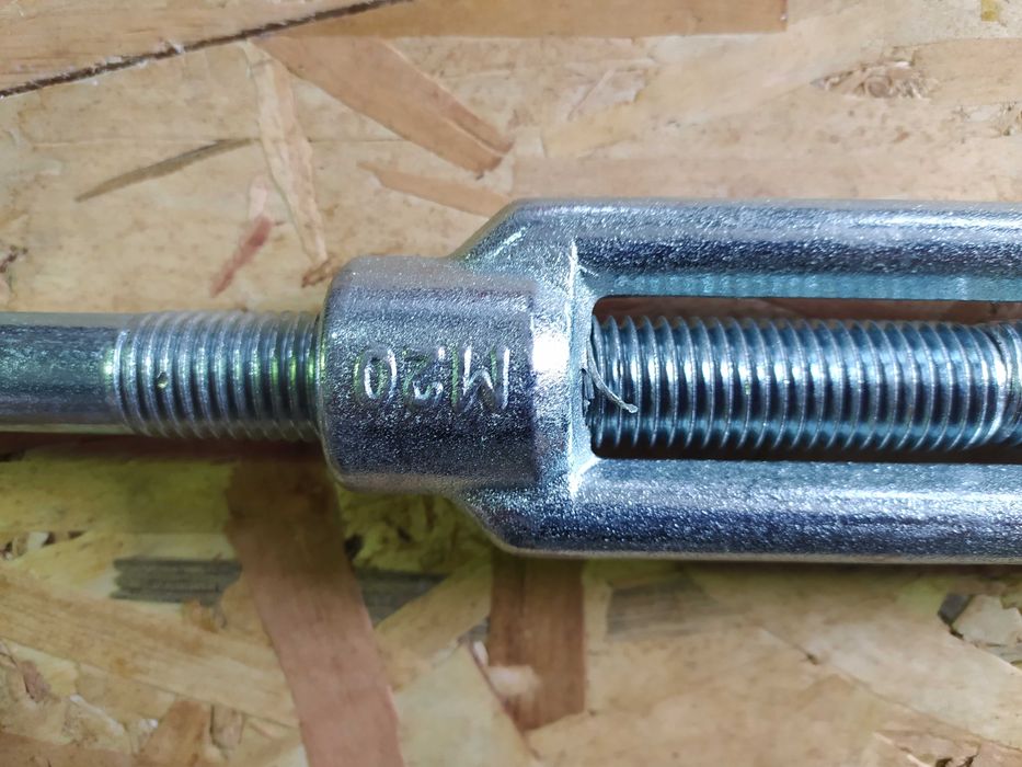 Скоби за изпъване на важета