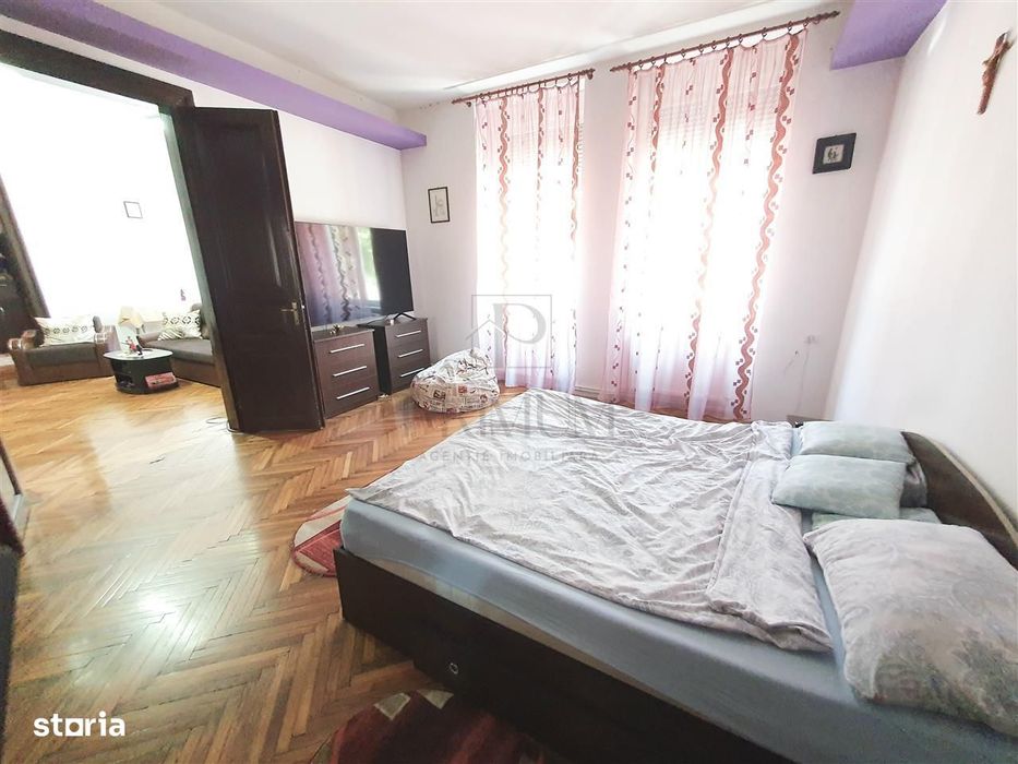 Balcescu - Istoric - Parter - 3 Camere - 2 Bai - Gradina 90Mp - Centra