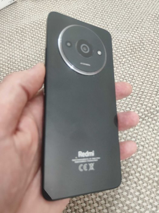 Продам смартфон Redmi A3