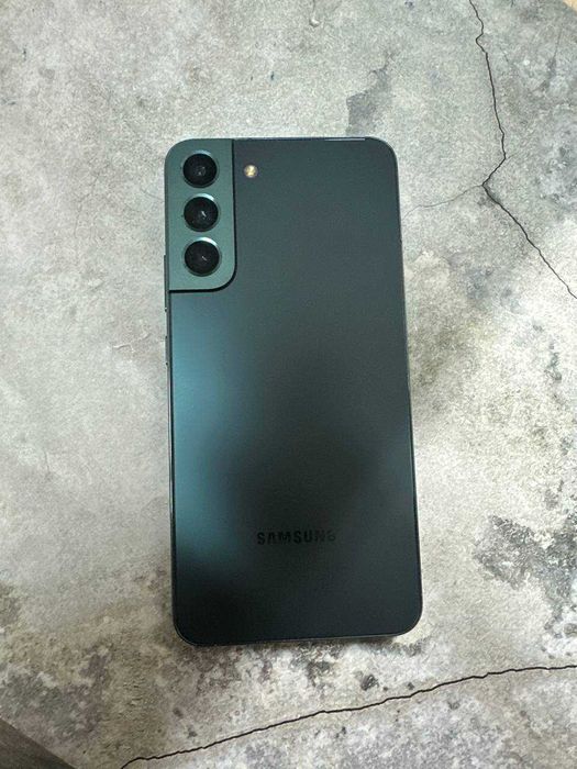 Samsung Galaxy S22 Plus Каскелен ул Абылайхана 205 лот 110\9689