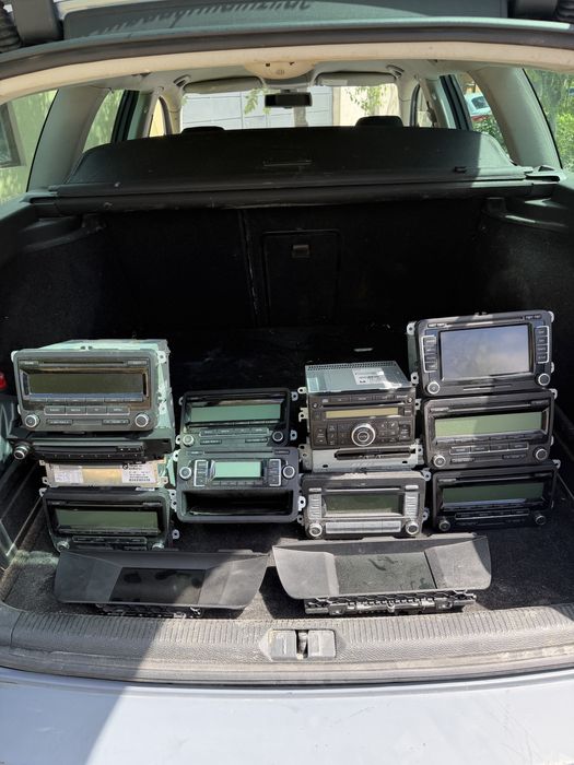 Casetofoane/navigatii/CCC BMW e60/Nissan/volkswagen/display f10