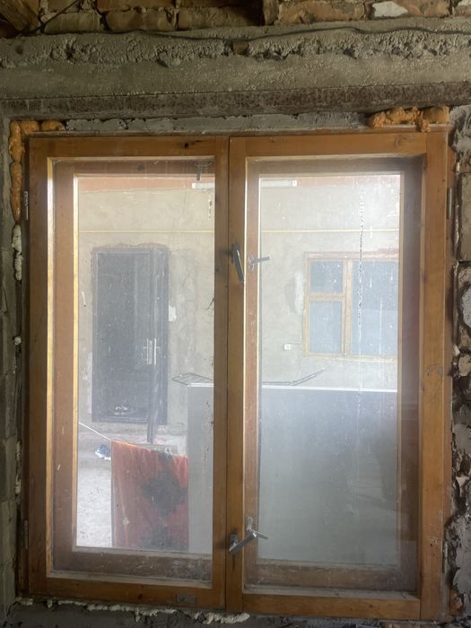 Продам 3 окна по 10 тыс в хорошем состояний