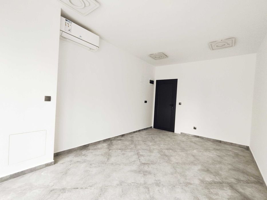 Дава се под наем Офис в Перник, Изток - 25 кв.м за 229.5 € - Снимка #1