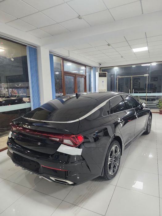 Kia K5 Prestige 2023