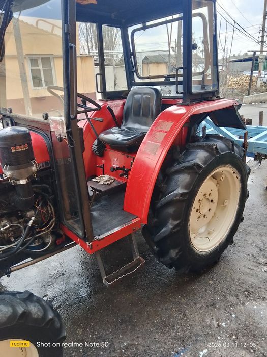 Mini traktor sotiladi