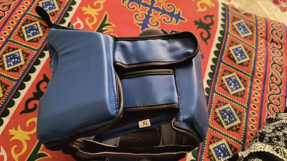 Шлем  боксерский