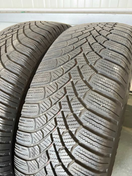 Anvelope 215 65 17 iarna Bridgestone Dot 2324