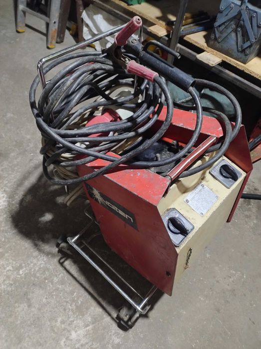 Aparat de sudură 220/380