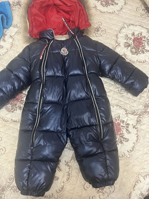 Продам комбез монклер