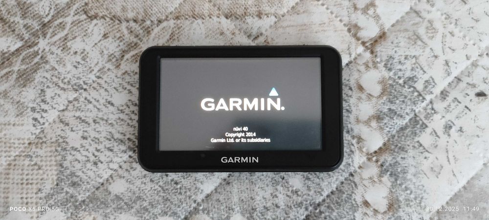 GPS Garmin nuvi 40, 4,3 инча с най-новите карти на Балканите и Турция