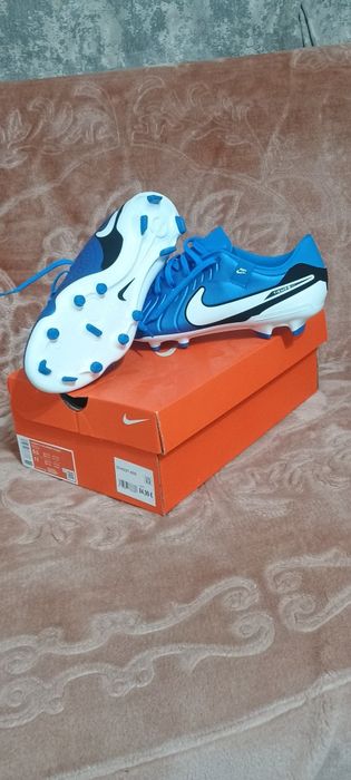 Ghete de fotbal bărbați Nike tiempo