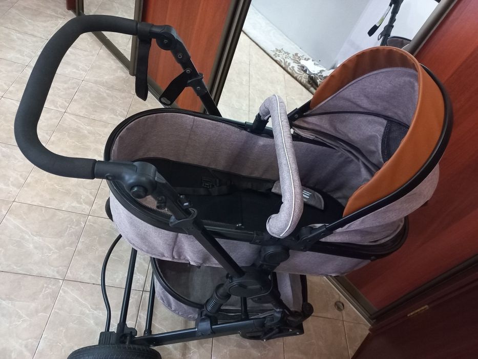 Срочно продается коляска зима-лето