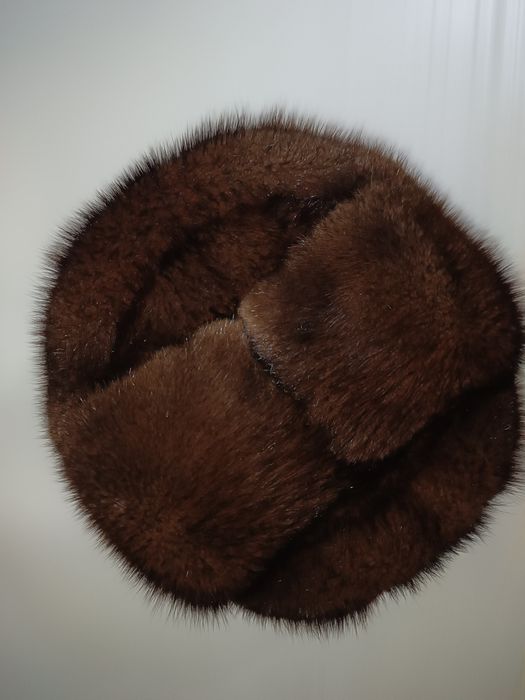 Продам меховую шапку из ондатры