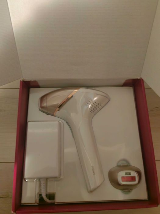 Фотоепилатор Philips BRI945/00 Lumea