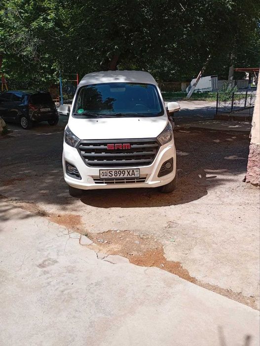 Shineray m7, bir qo'l minilgan, 9 kishilik