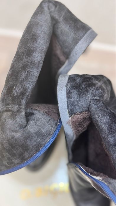 Продам зимние сапоги