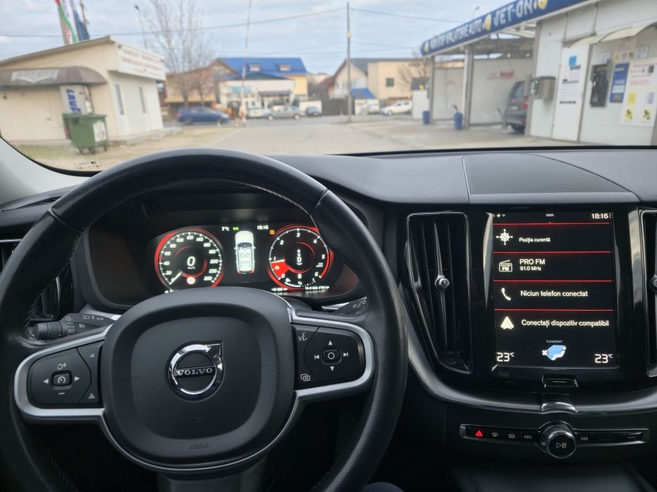 VOLVO XC 60 / 2021 / 104.000 KM / Istoric Reprezentanta