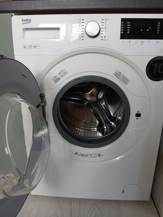 Пералня - beko.  Вместимост 6 кг
