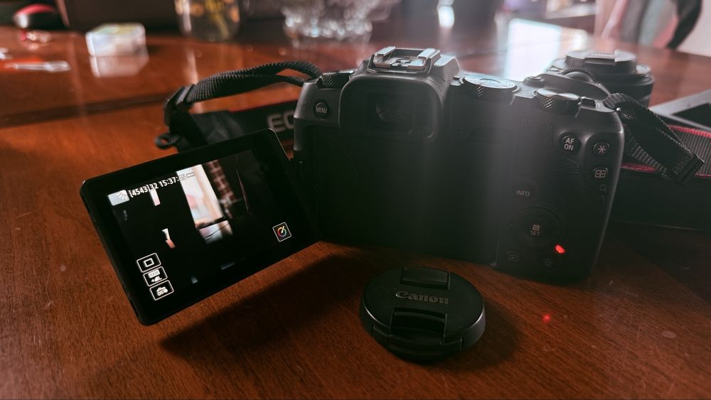 Фотоаппарат Canon EOS RP