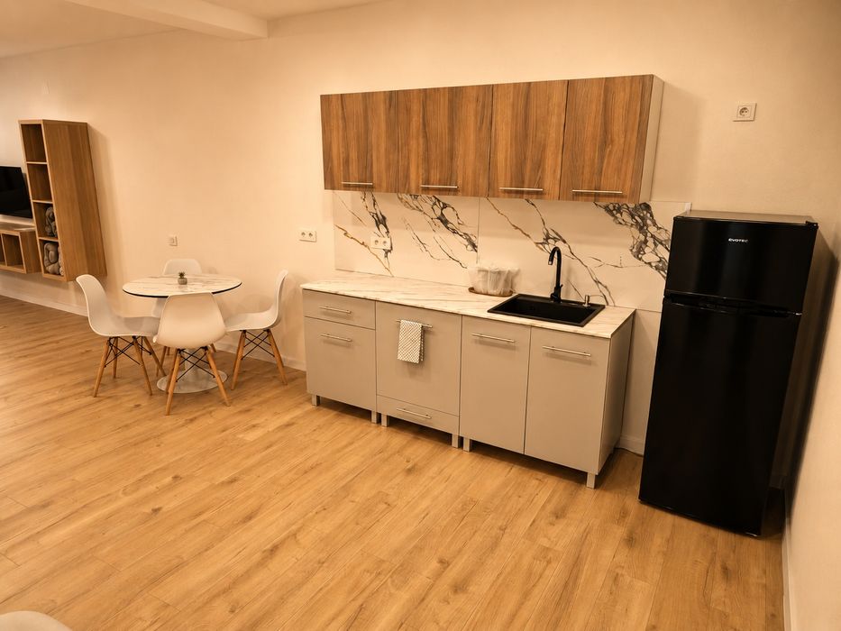 Cazare studio modern de închiriat Sandala Guesthouse Costinești Aproape de plajă