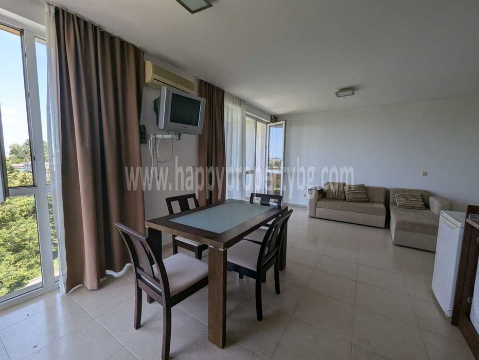 Продава се Двустаен апартамент в к.к. Слънчев бряг - 69 кв.м за 986 €/кв.м - Снимка #2