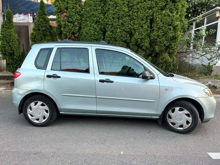 Mazda 2-1.2 Benzina