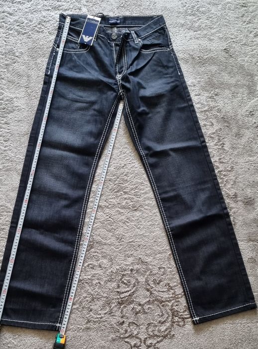 Armani noi! Logo metalic!