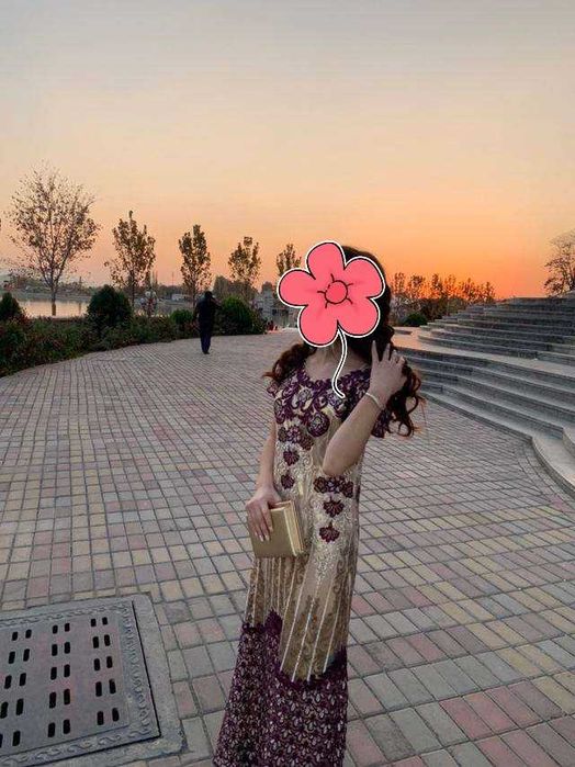 Длинное вечернее платье