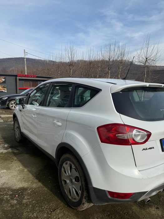 Vând Ford kuga 4x4