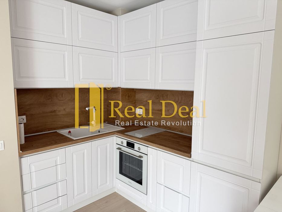 Дава се под наем Двустаен апартамент в София, Кръстова вада - 65 кв.м за 648.21 € - Снимка #1