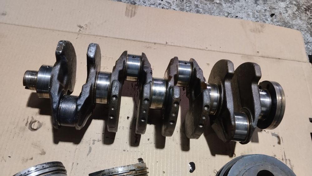 Коленвал Audi 2.0l mono