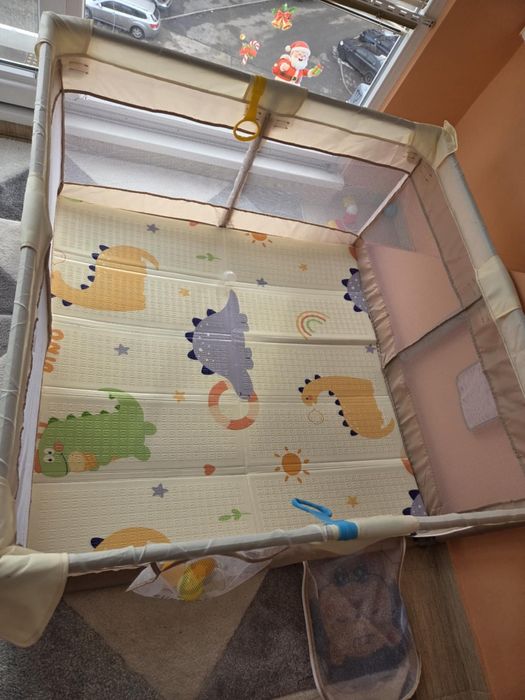 Бебешка кошара / парк – много запазена.Размери 125см, височина 64см