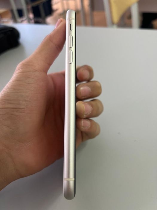 айфон 11 64 гб 72%