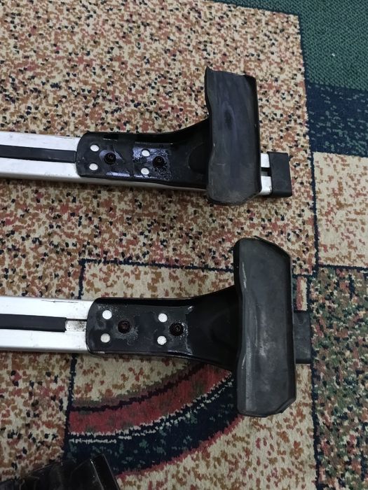 Рейлинги-поперечины универсальные на крышу