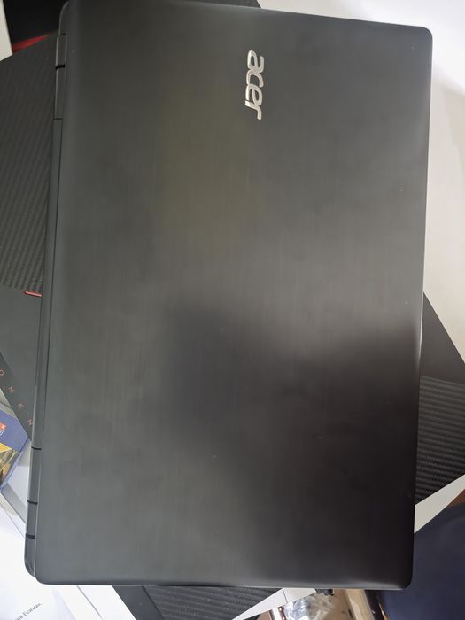 Ноутбук Acer Aspire E5-571G-366Z