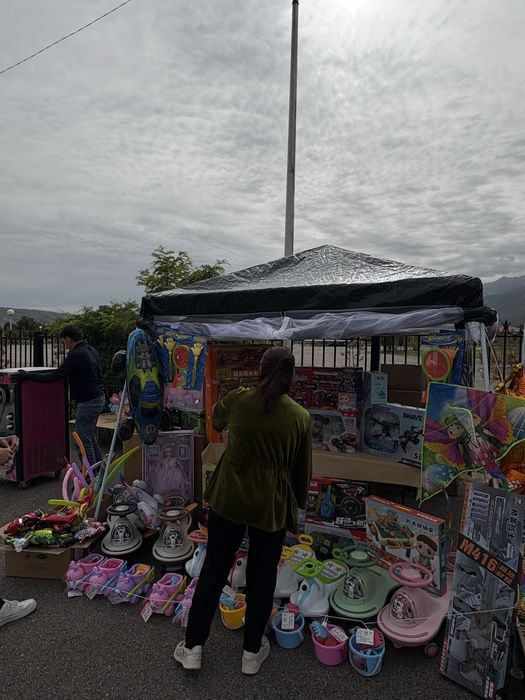 Продам игрушки..