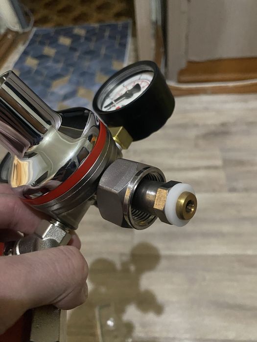 Редуктор для балона