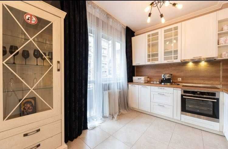 Продава се Двустаен апартамент в София, Стрелбище - 75 кв.м за 881 €/кв.м - Снимка #1