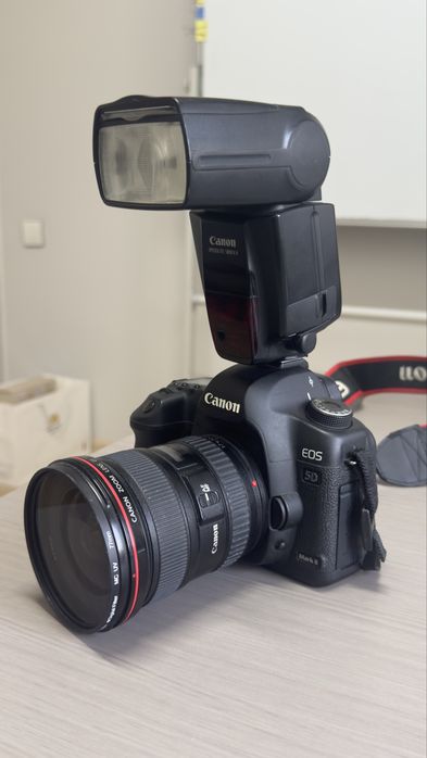 Фотоаппарат CANON EOS 5D MARK II