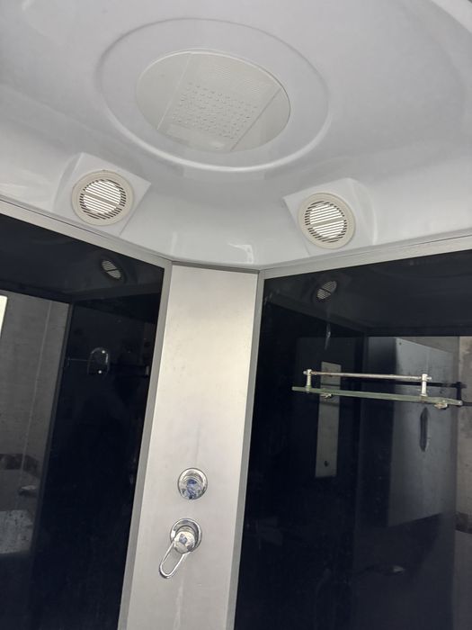 Продам душевую кабину б/у