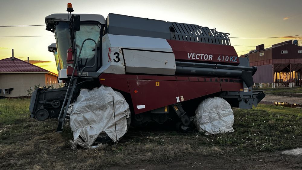 комбайн Вектор-410/Vector-410, 2 единицы