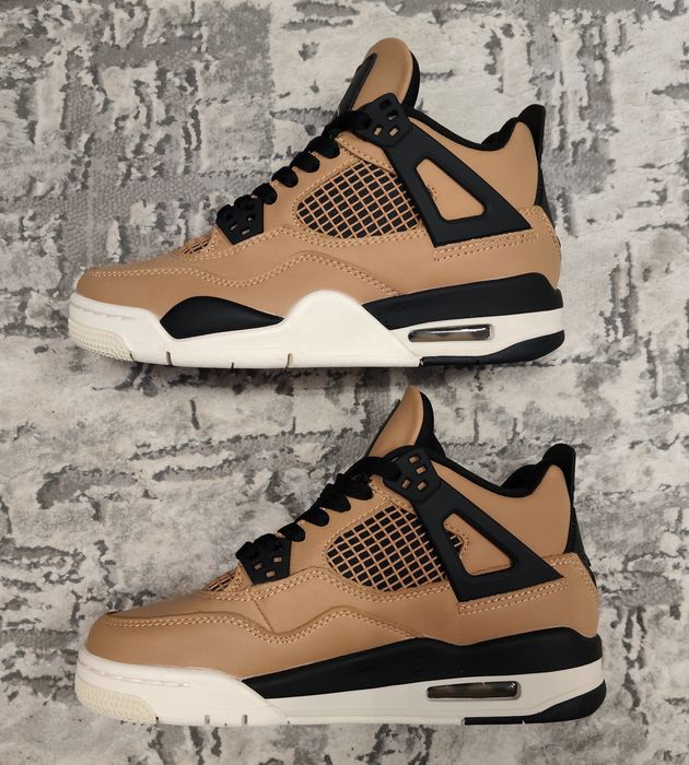 Air Jordan 4, Mushroom, 36 EUR