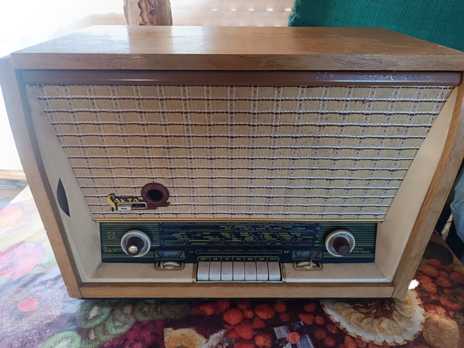 Старо радио-грамофон