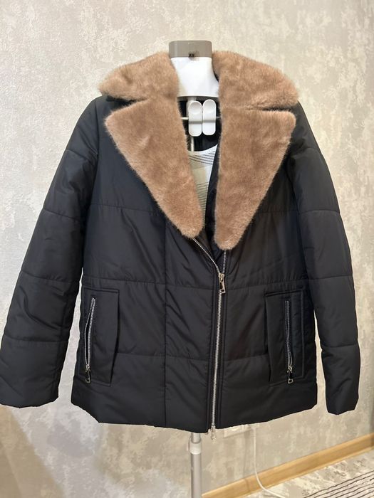 Куртки, пуховики, верблежкт