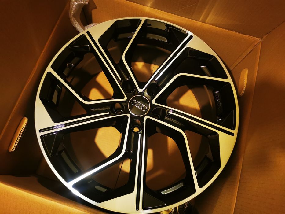 Vand jante de aliaj pentru Audi pe 19 marca Avus model 522 black-polis