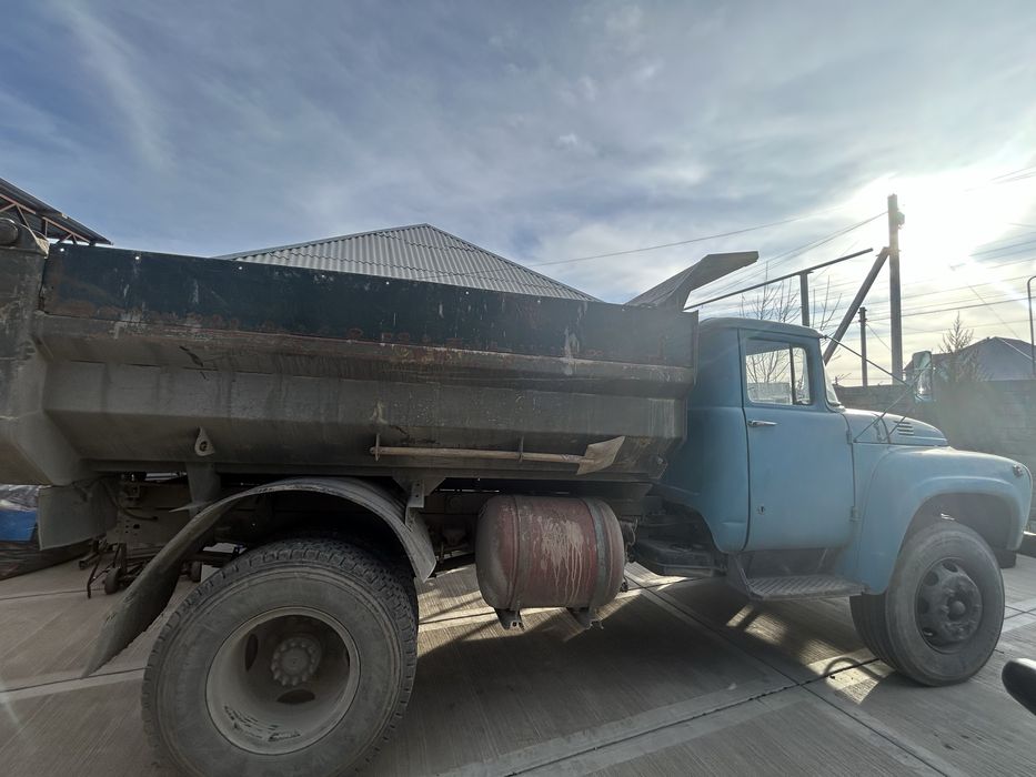 Зил продам срочно