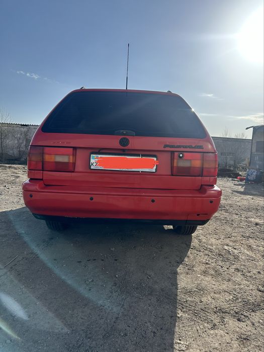 Продам Passat B4 1994, 1,8 моник, механика