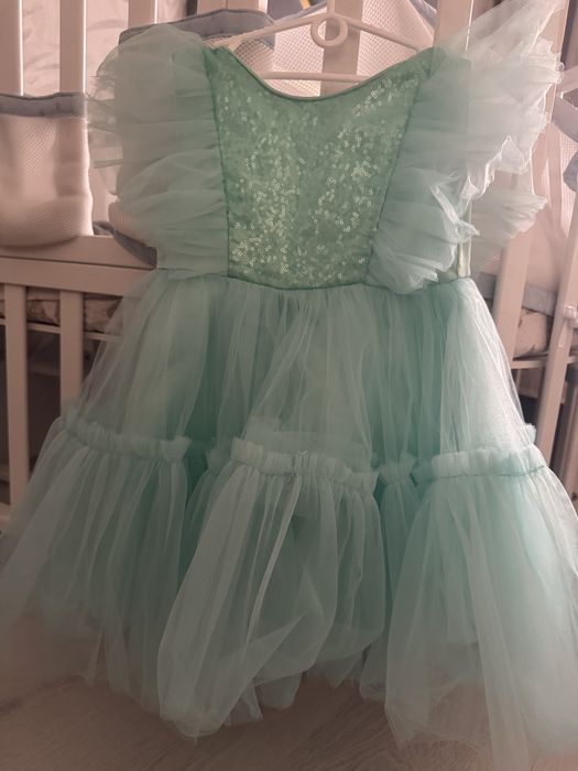 Платье нарядное для девочки