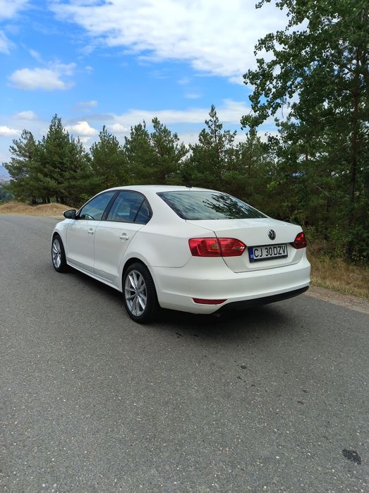 Vând vw jetta 1.2 tsi