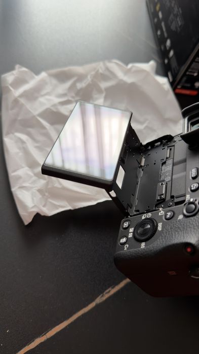 Фотоапарат Sony A6600 с Допълнителни Аксесоари